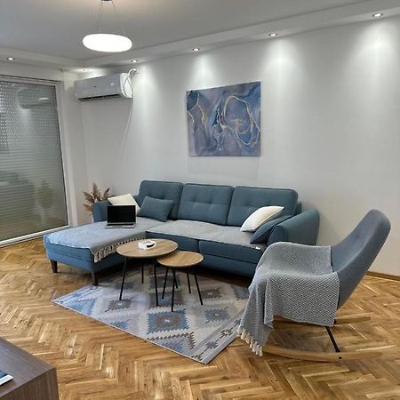 Apartman 8 Vrdnik Eksteriør billede