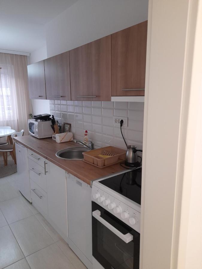 Apartman 8 Vrdnik Eksteriør billede