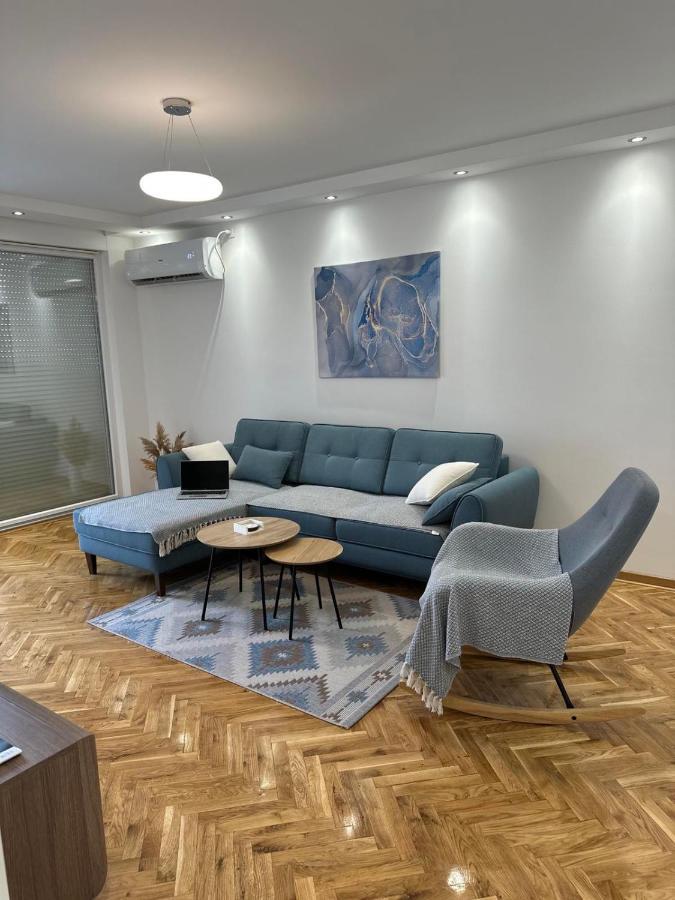 Apartman 8 Vrdnik Eksteriør billede